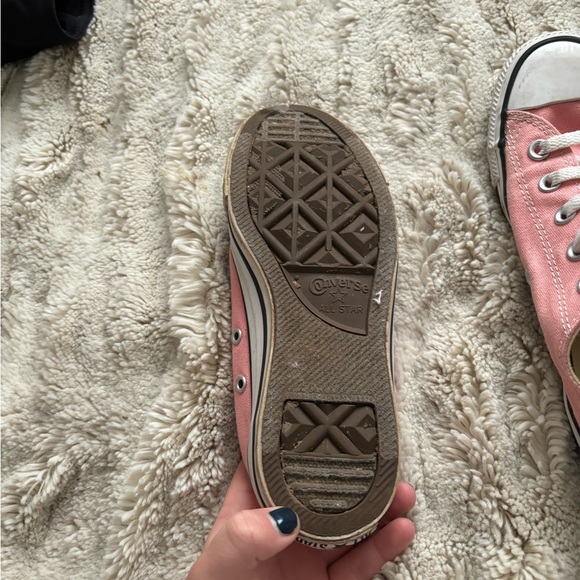 Pink converse - Picture 3 of 3